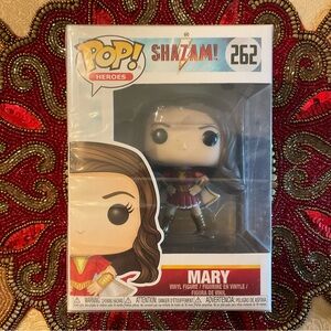 Funko Pop! Shazam Mary in Red and Gold #262